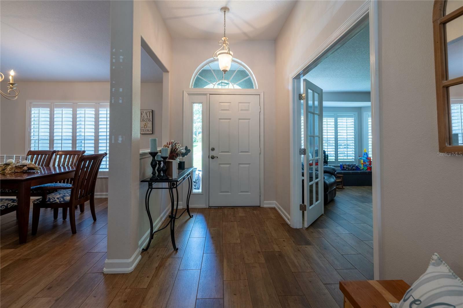 Property Photo: 19232 Park Place Boulevard FL 32736