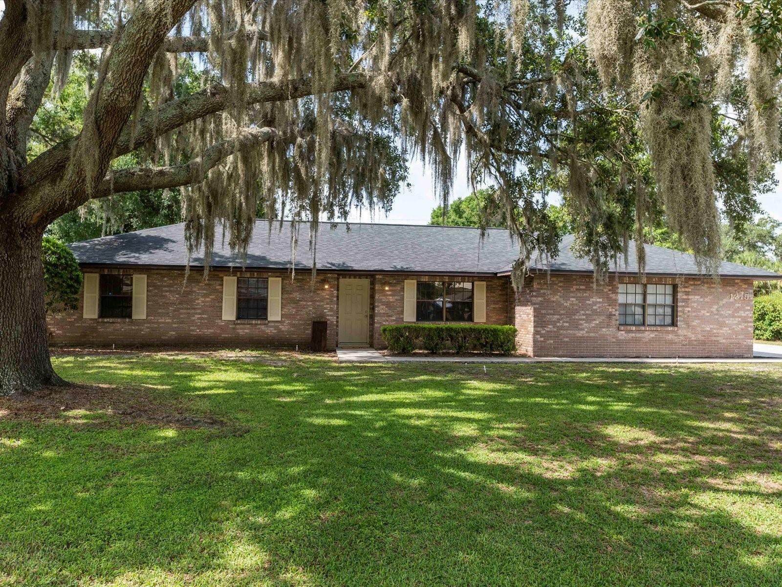 Property Photo:  1315 Costine Drive  FL 33809 