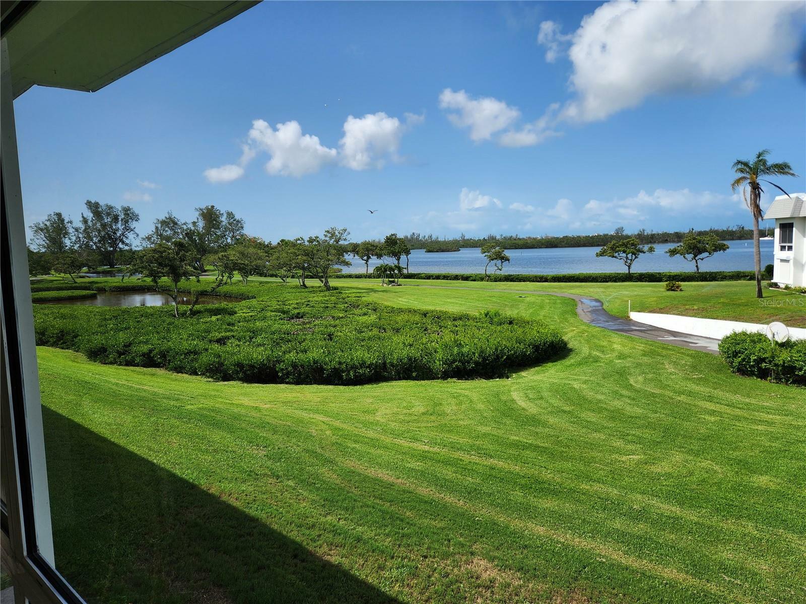 Property Photo: 4832 Independence Drive FL 34210