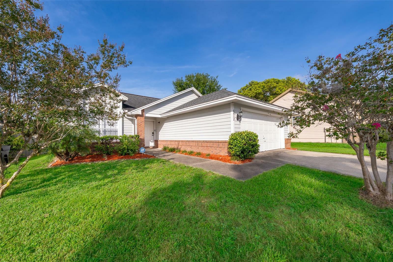 6512 Grosvenor Lane  Orlando FL 32835 photo
