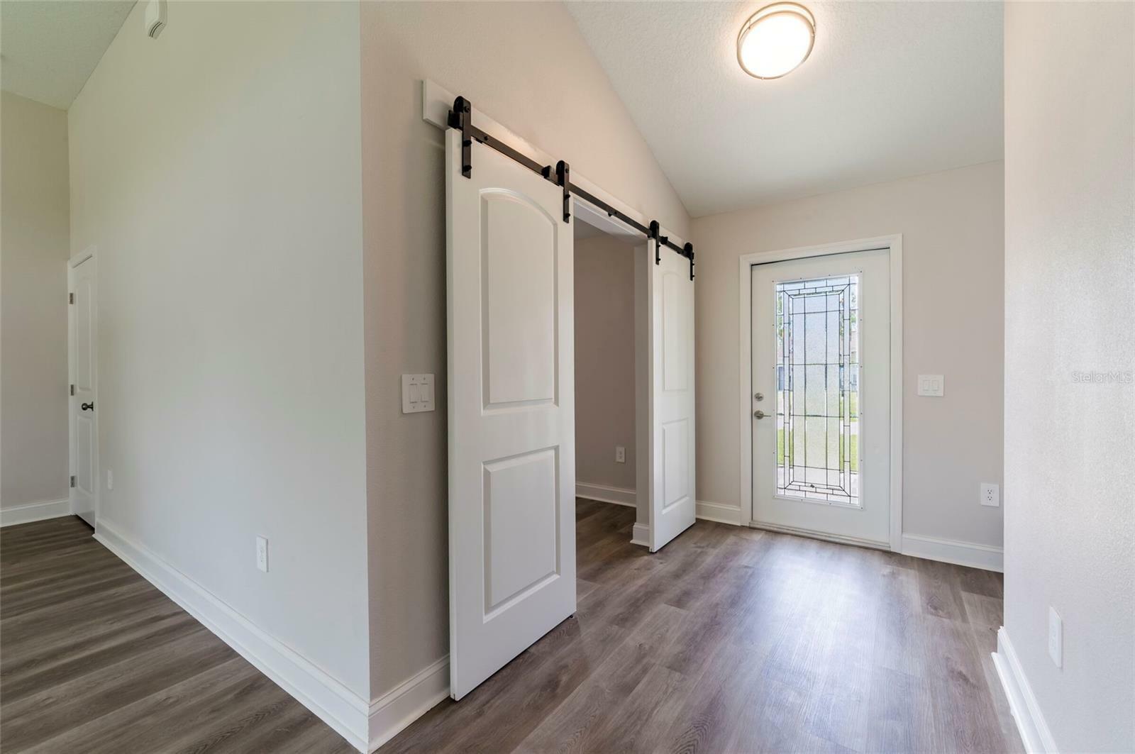 Property Photo: 200 Locust Pass FL 34472