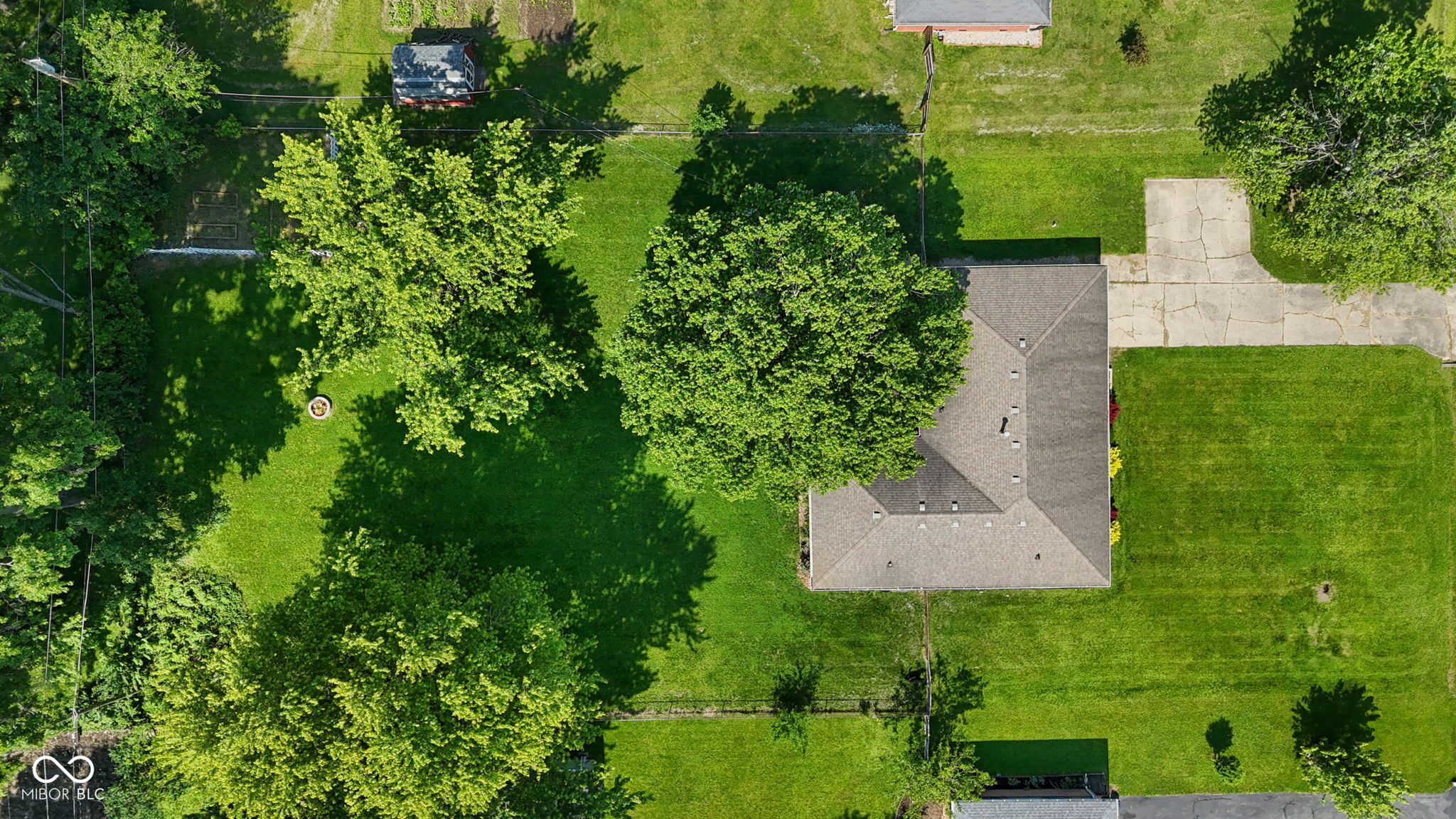 Property Photo:  105 Tulip Drive  IN 46227 