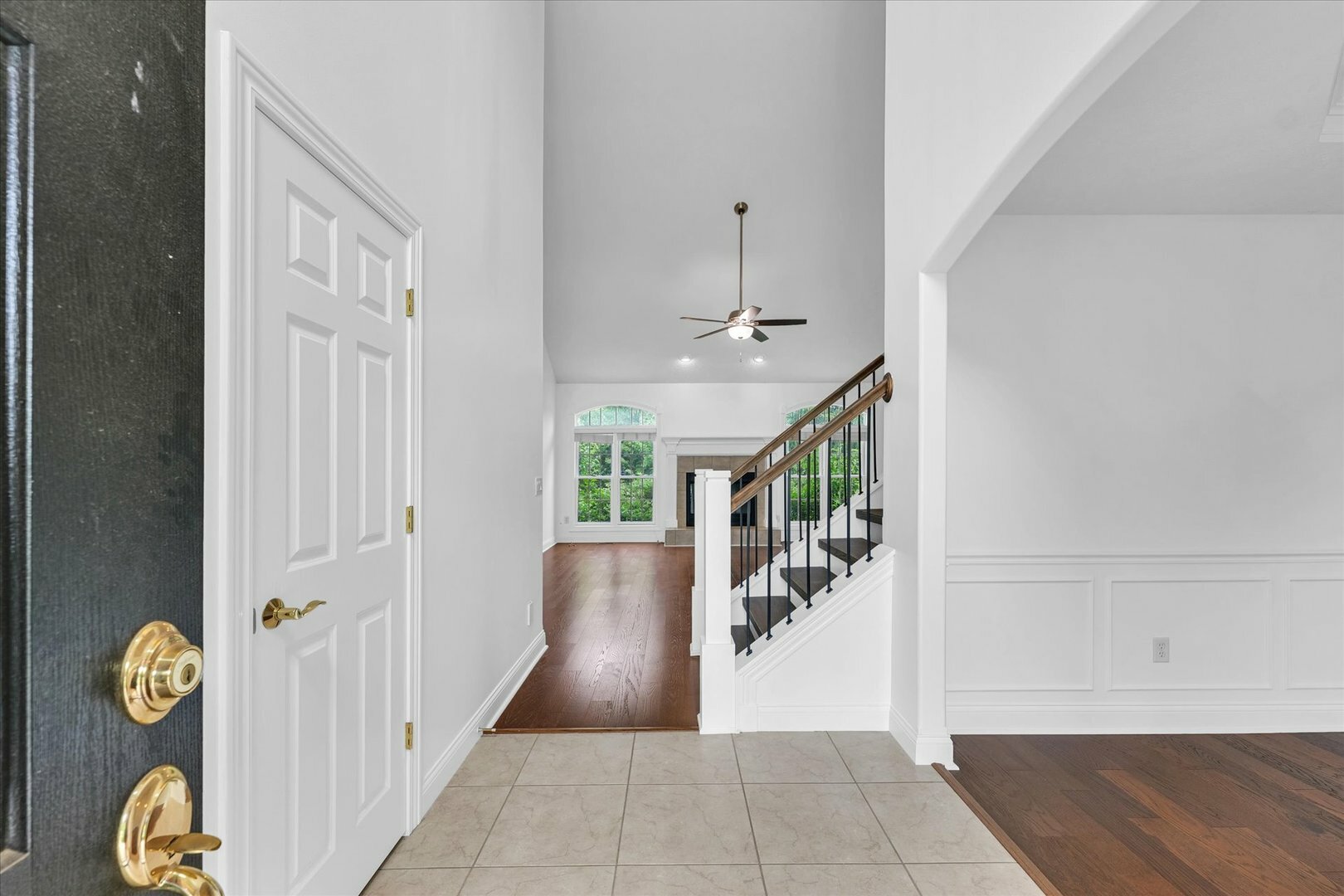 Property Photo: 1904 Mullikin Drive IL 61822