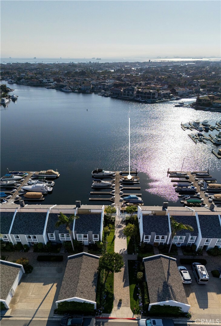 Property Photo:  16520 Harbour Lane 6  CA 92649 
