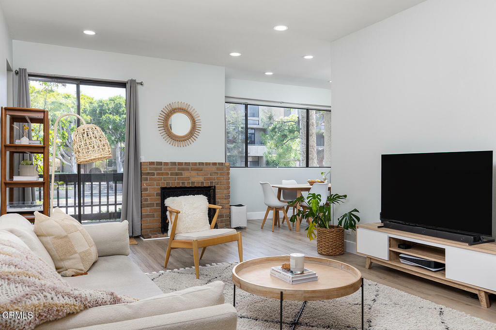 Property Photo: 497 E California Boulevard 103 CA 91106