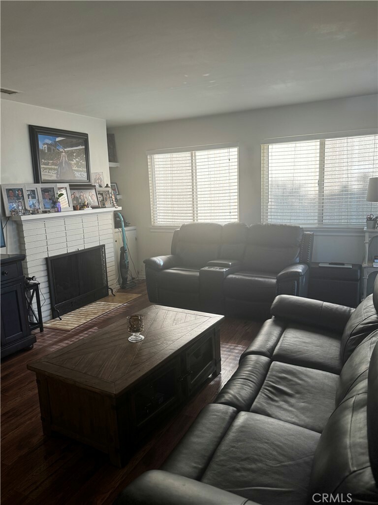 Property Photo: 1344 S Douglas Street CA 92704