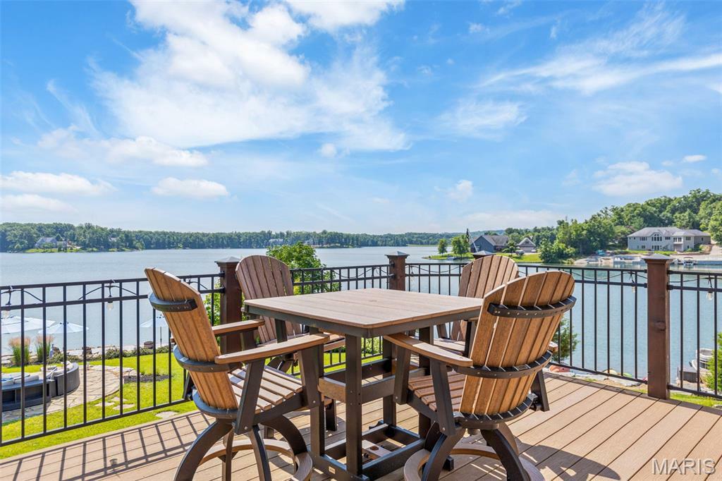 Property Photo: 2381 Alpine Grove Drive MO 63390