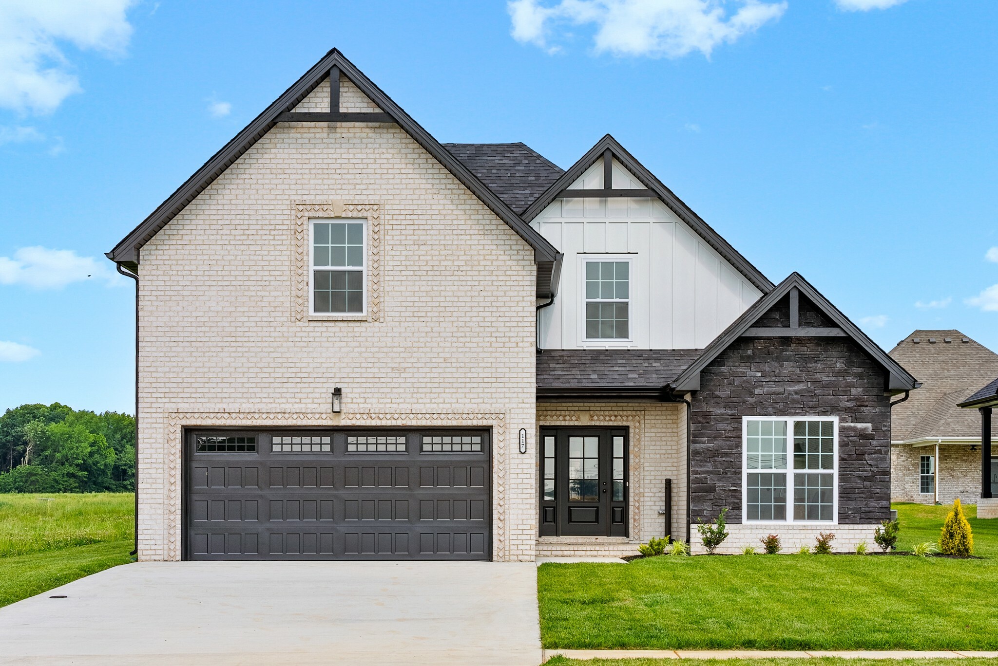 117 Aspen Pine Dr  Clarksville TN 37043 photo