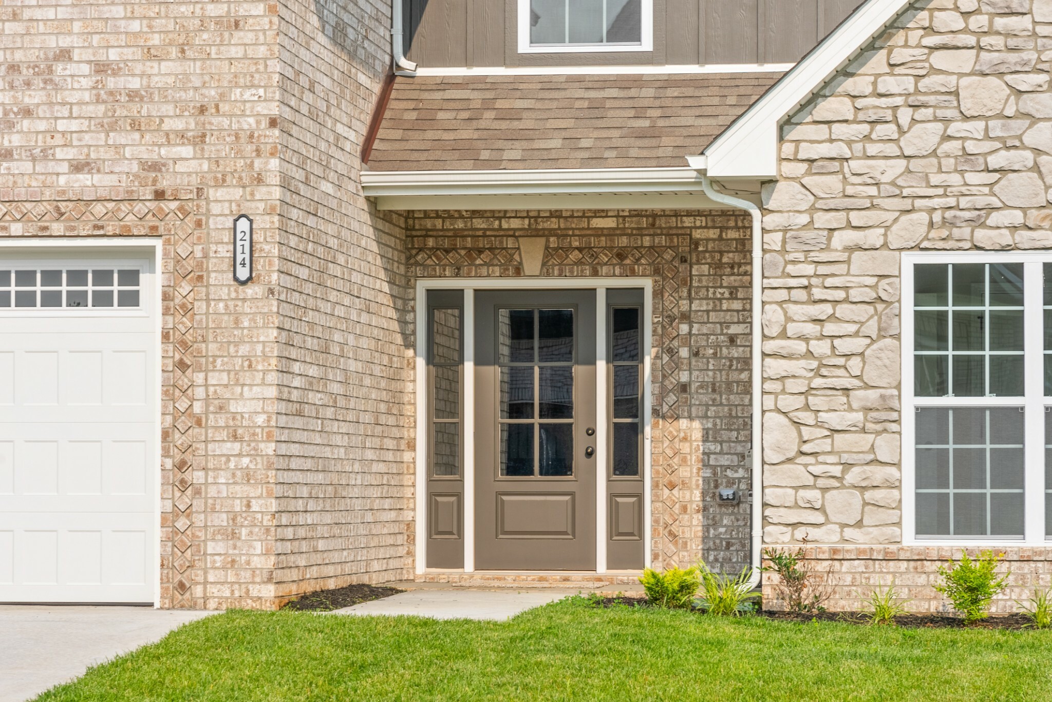 Property Photo: 214 Harvest Moon Dr TN 37043