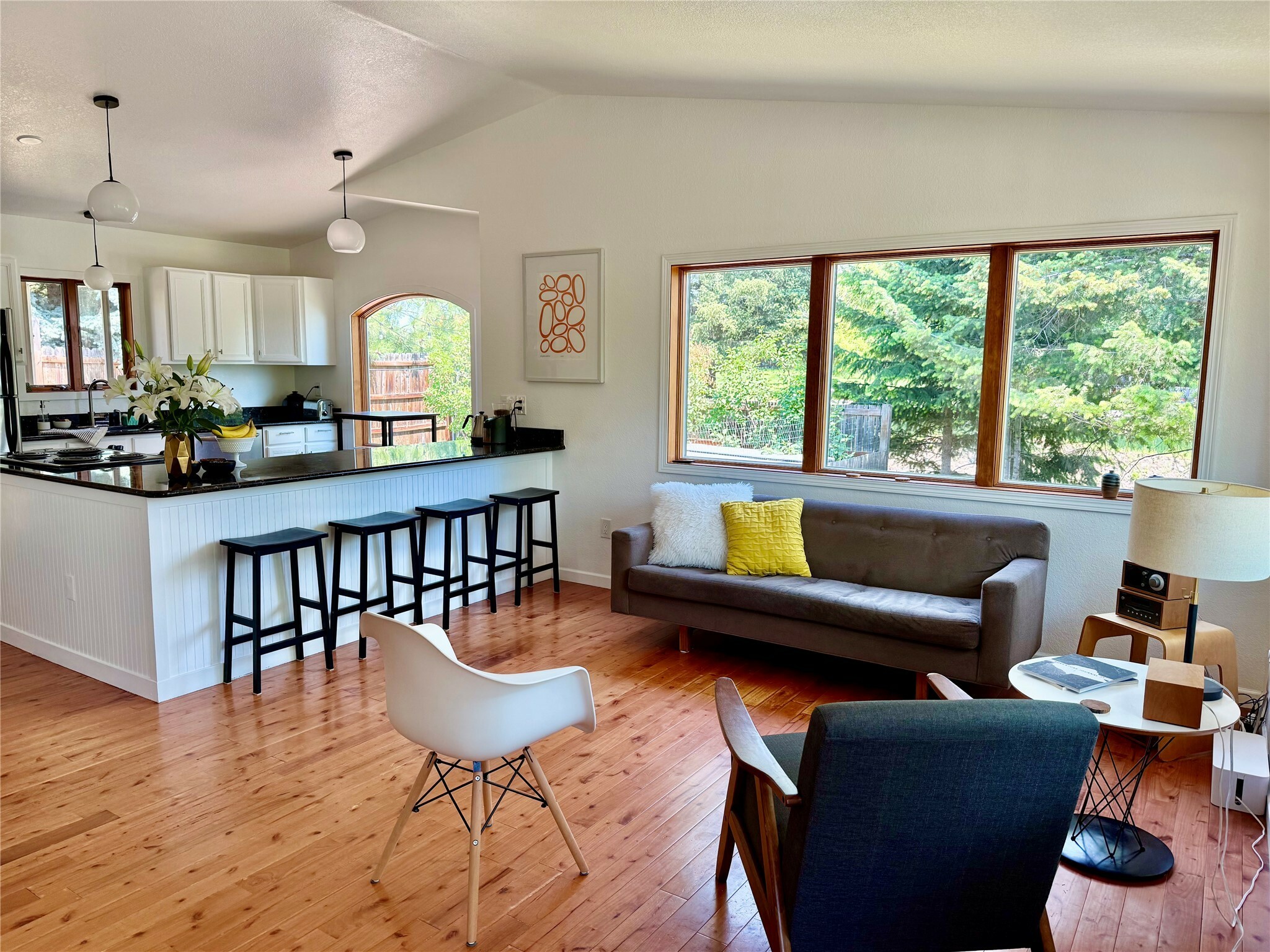 Property Photo:  400 Iowa Avenue  MT 59937 