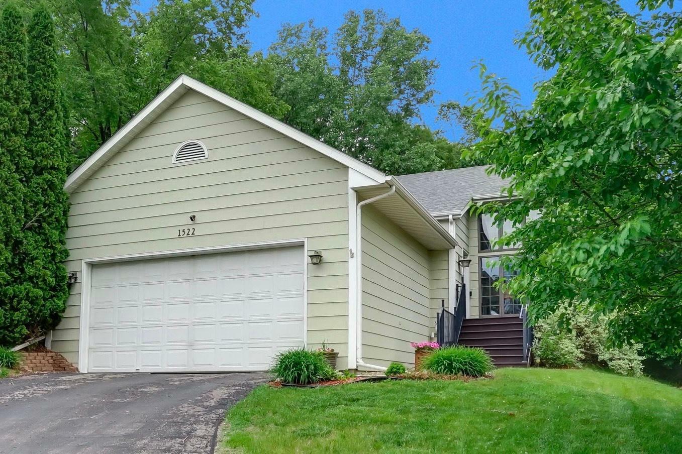Property Photo: 1522 Desoto Street MN 55130