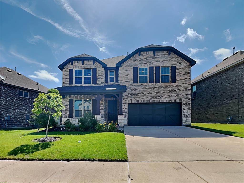 Property Photo: 9013 Horse Herd Drive TX 76123