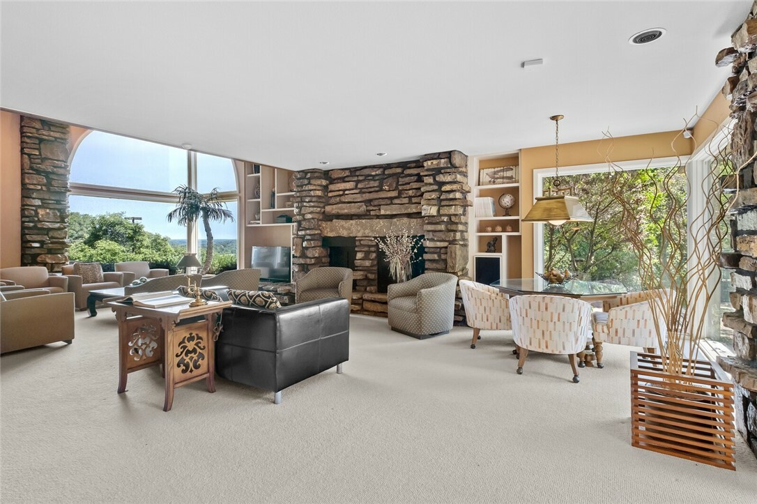 Property Photo: 1051 Peterson Avenue AR 72722