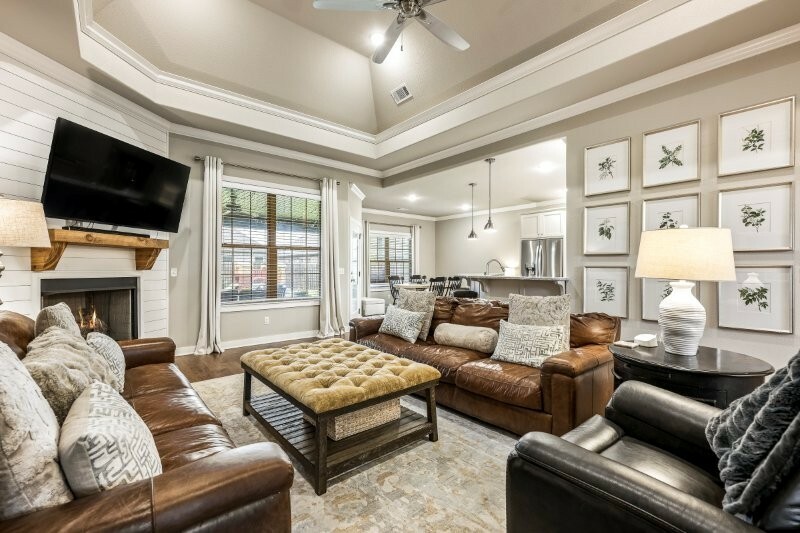 Property Photo: 3002 SW Hazelnut Avenue AR 72713