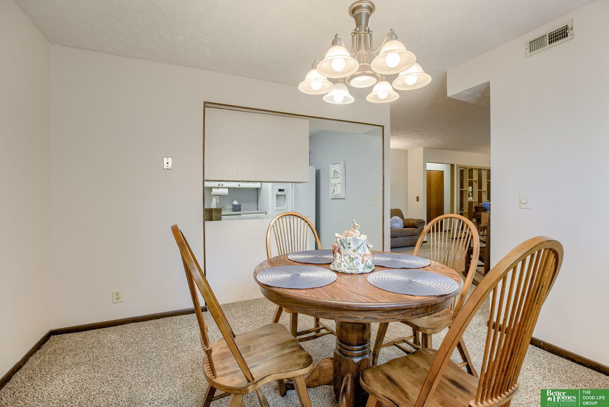 Property Photo: 12025 Pierce Plaza 123 NE 68144
