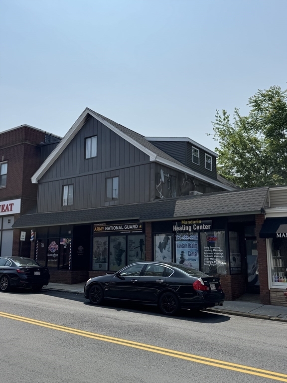 Property Photo: 7 Montvale Ave U15-21 MA 01801