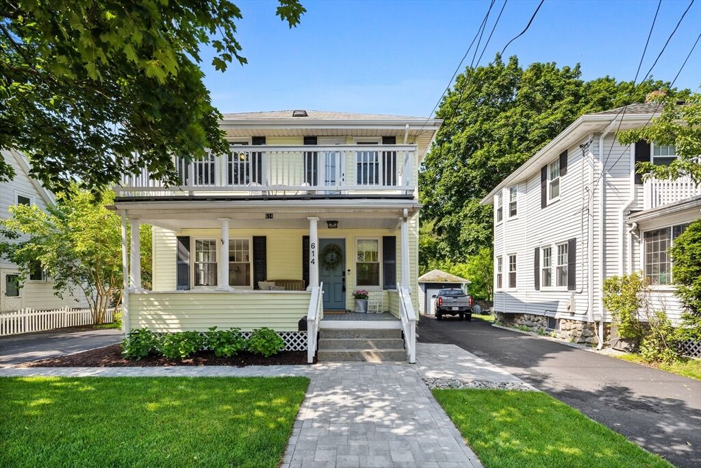 Property Photo:  614 Summer St  MA 02474 