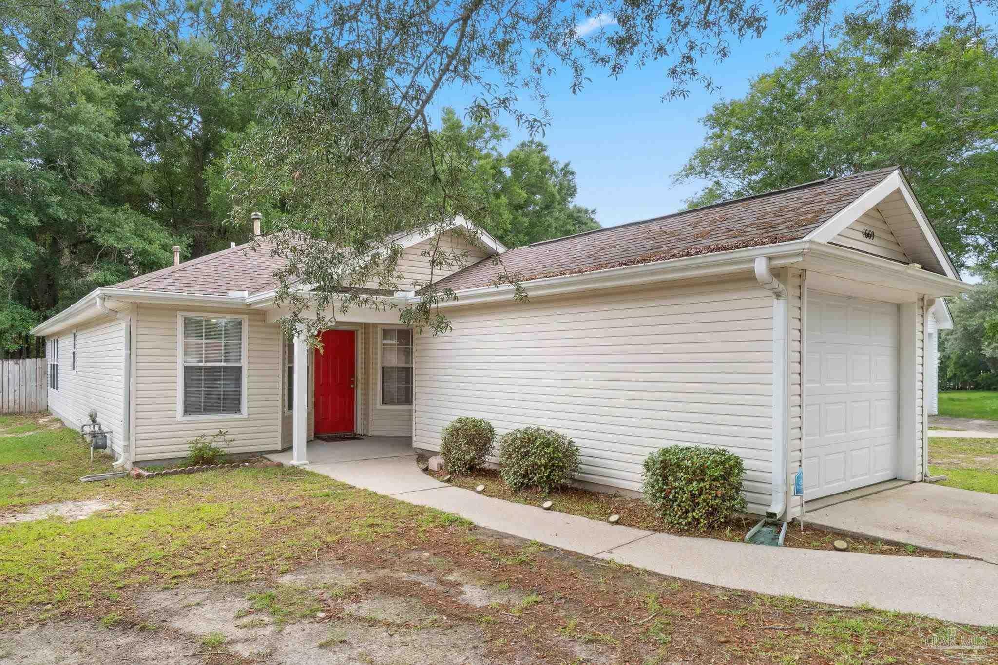 1669 Governors Dr  Pensacola FL 32514 photo