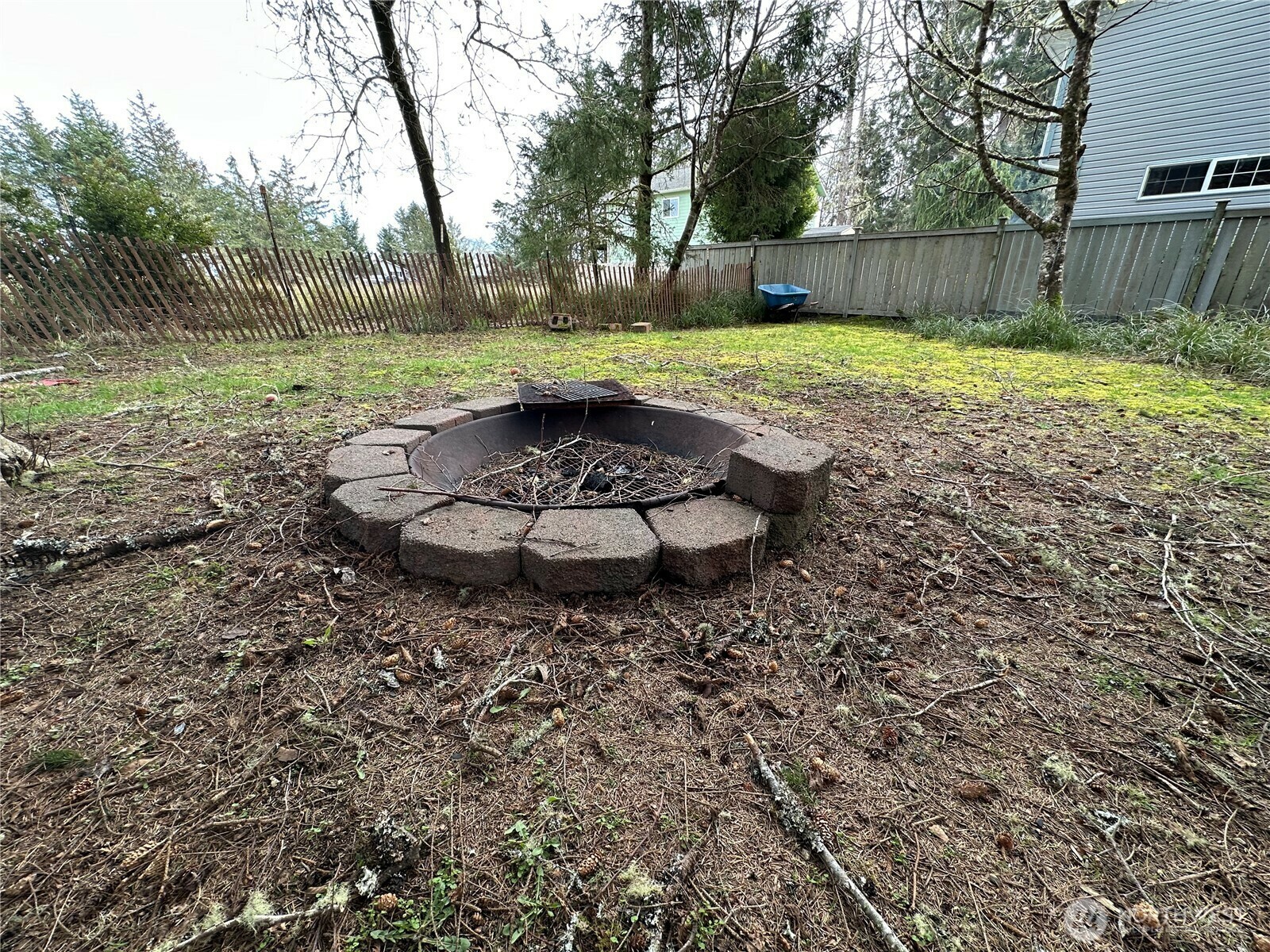 Property Photo: 168 Duck Lake Ln SE WA 98569