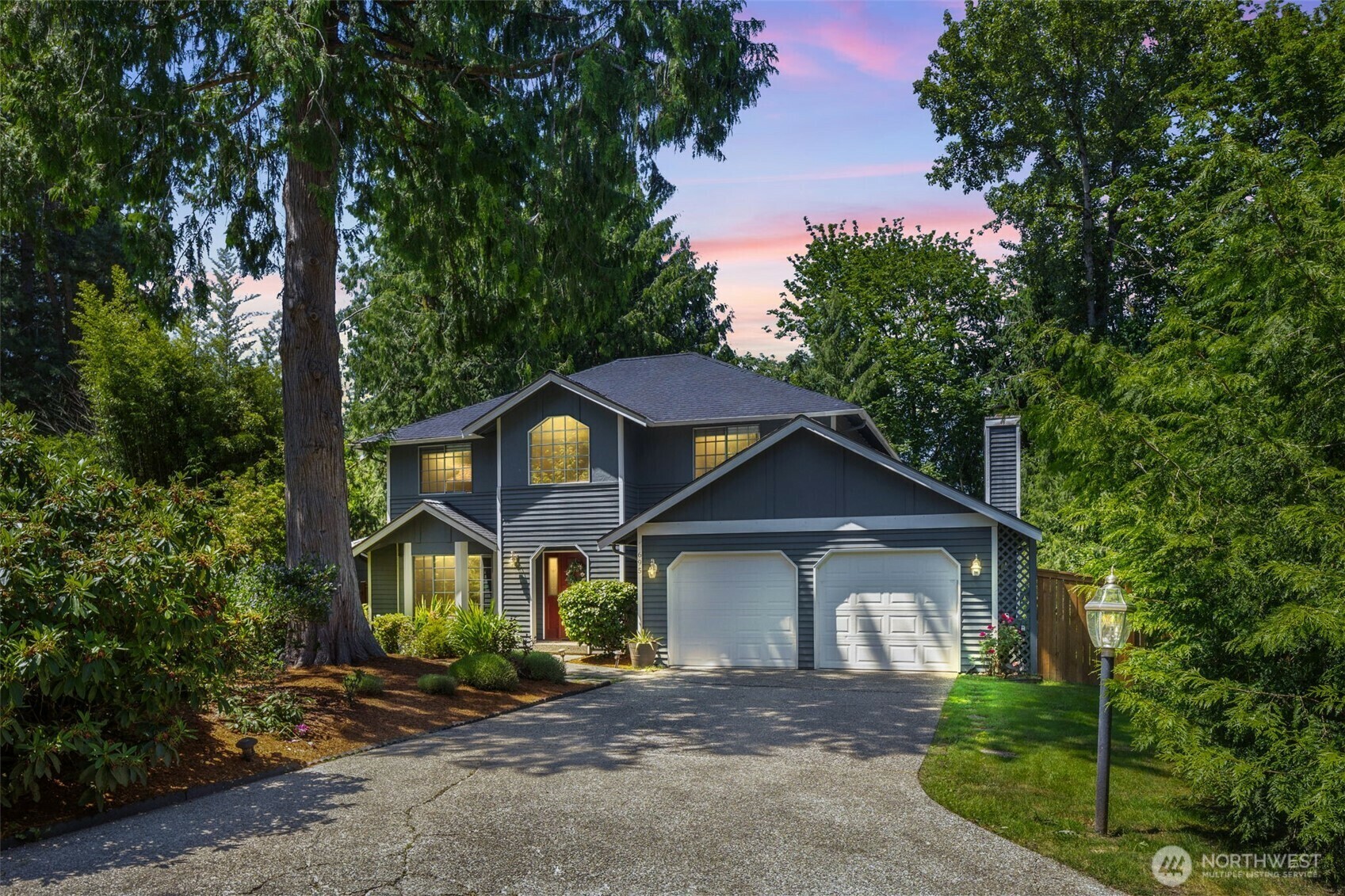 695  Jasmine Place NW  Issaquah WA 98027 photo