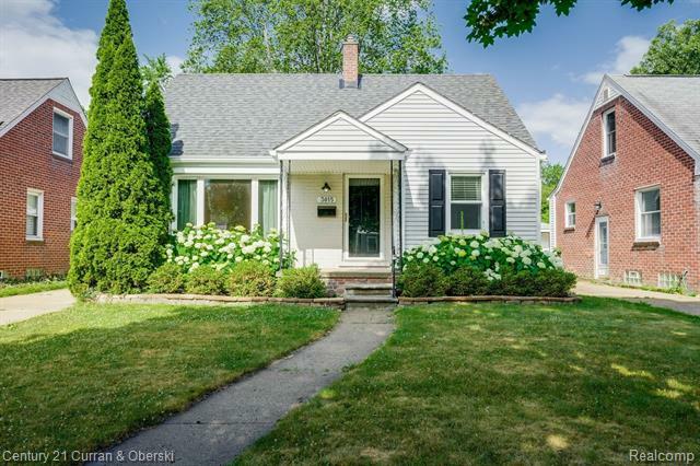 Property Photo: 3015 N Wilson Ave MI 48073