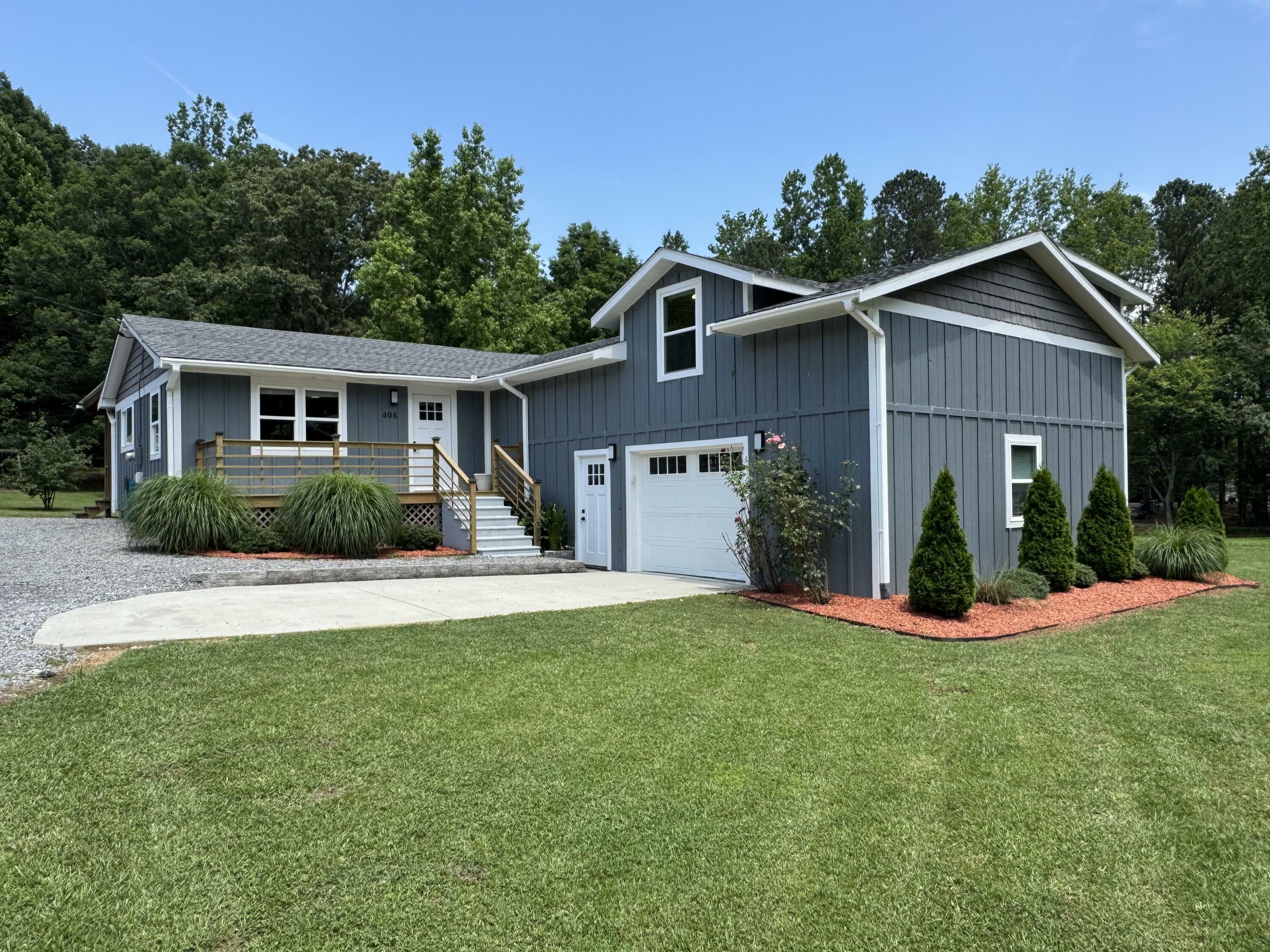 Property Photo: 408 Carson Road SE TN 37323