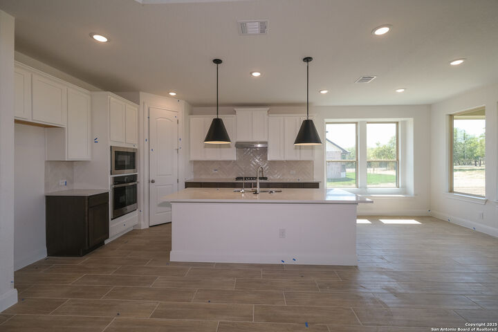 Property Photo: 5915 Provo Place TX 78263