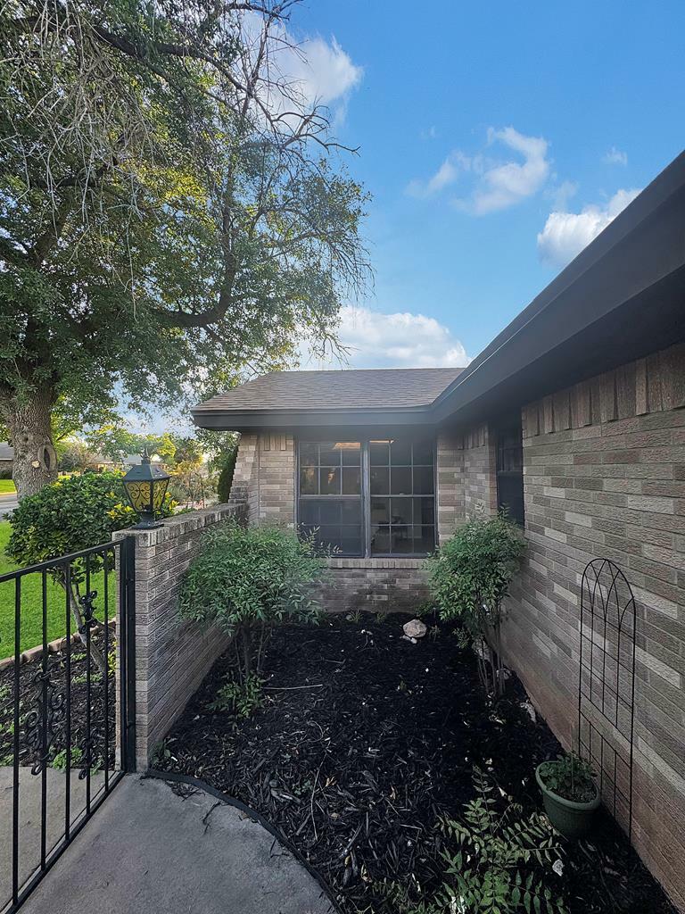 Property Photo: 3302 Southland Blvd TX 76904