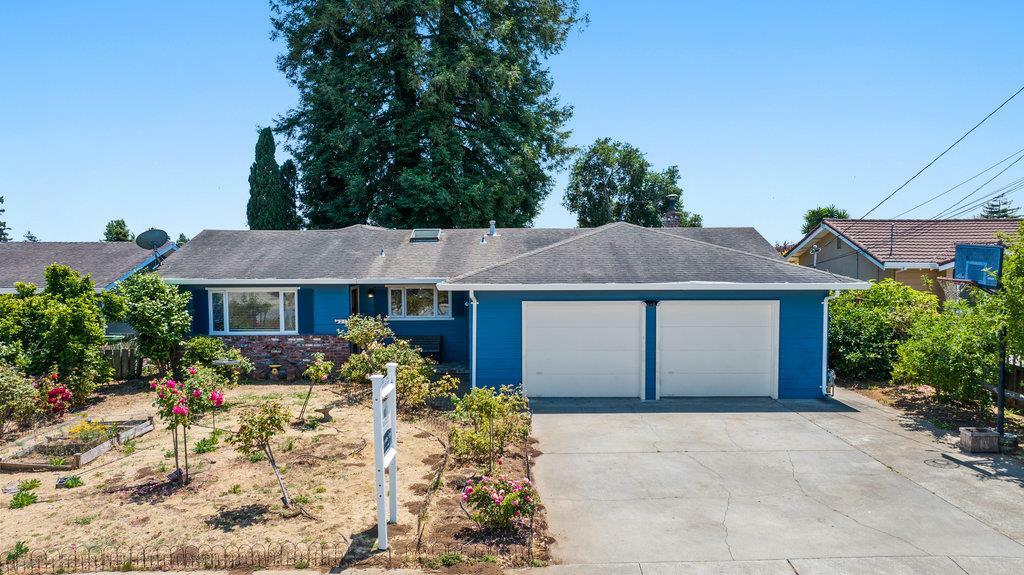 Property Photo: 21 Karen Drive CA 95076