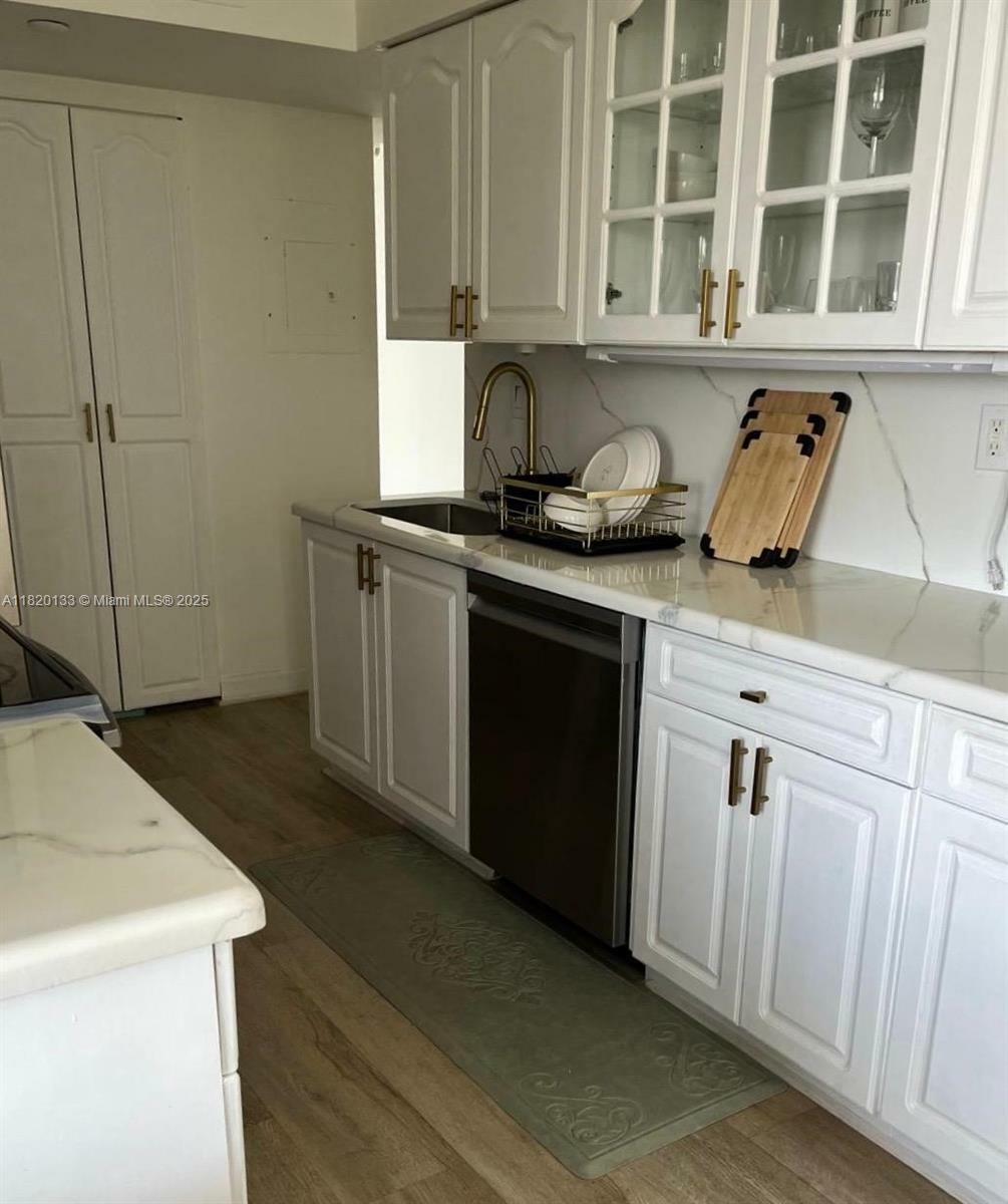 Property Photo: 3500 Mystic Pointe Dr 1804 FL 33180