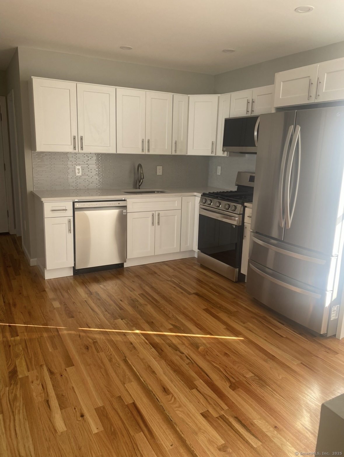 Property Photo: 644 Hallett Street CT 06608