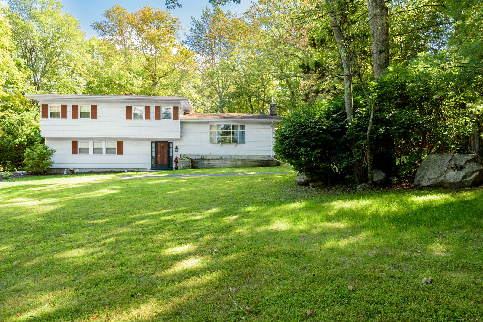 Property Photo:  89 Old Church Road  CT 06478 