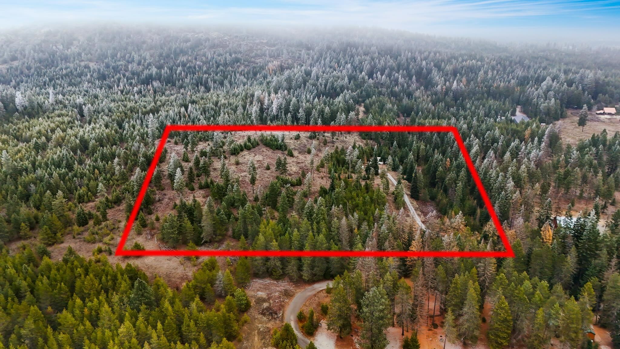 Property Photo: 872 McGowen Rd WA 99156