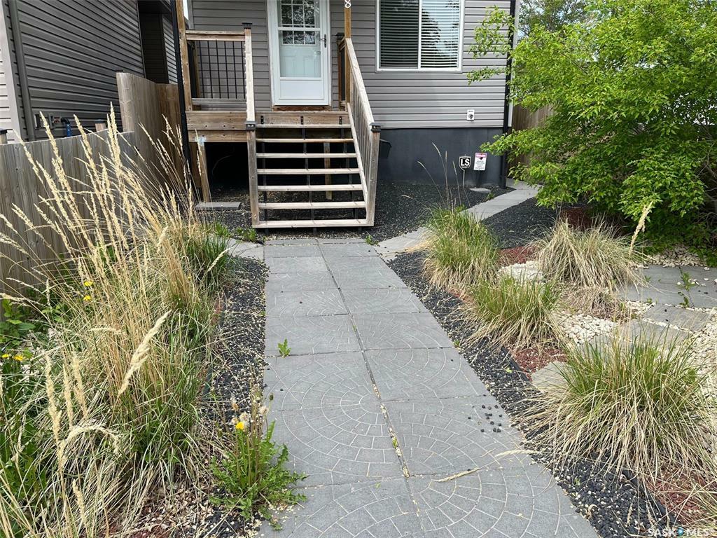 Property Photo: 1148 Wallace Street SK S4N 3Y9