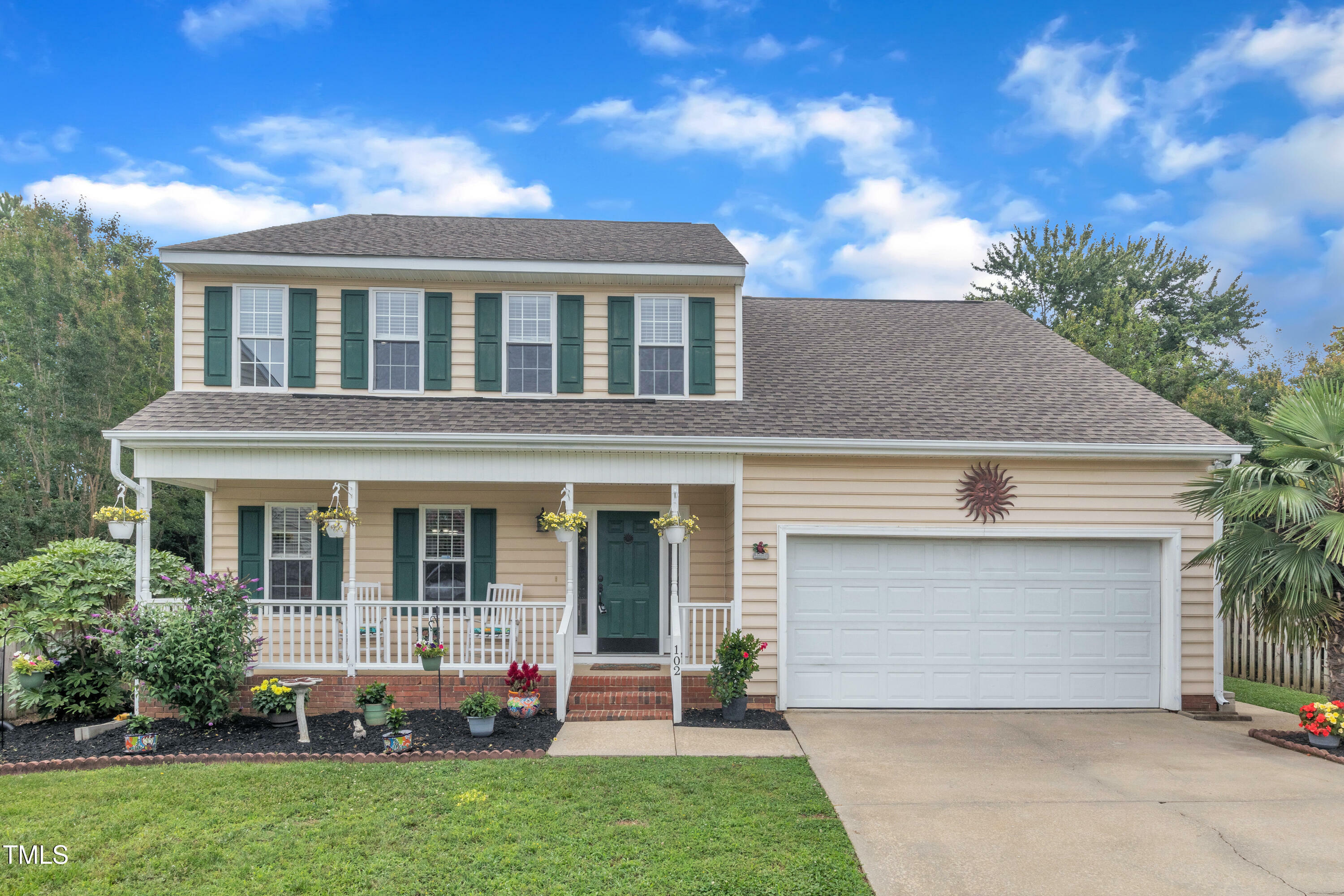 Property Photo: 102 Lake Meadow Drive NC 27502