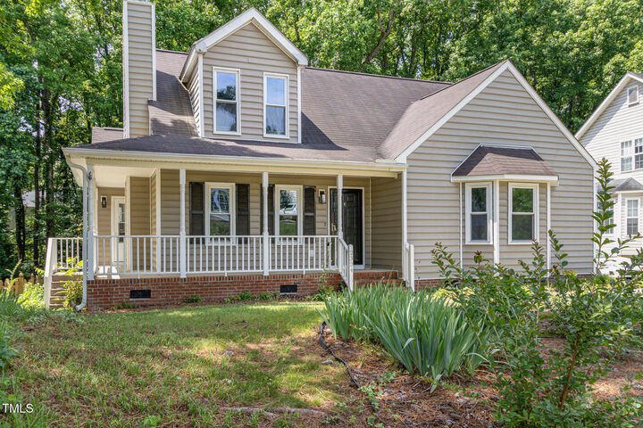 Property Photo:  2324 Dahlgreen Road  NC 27615 