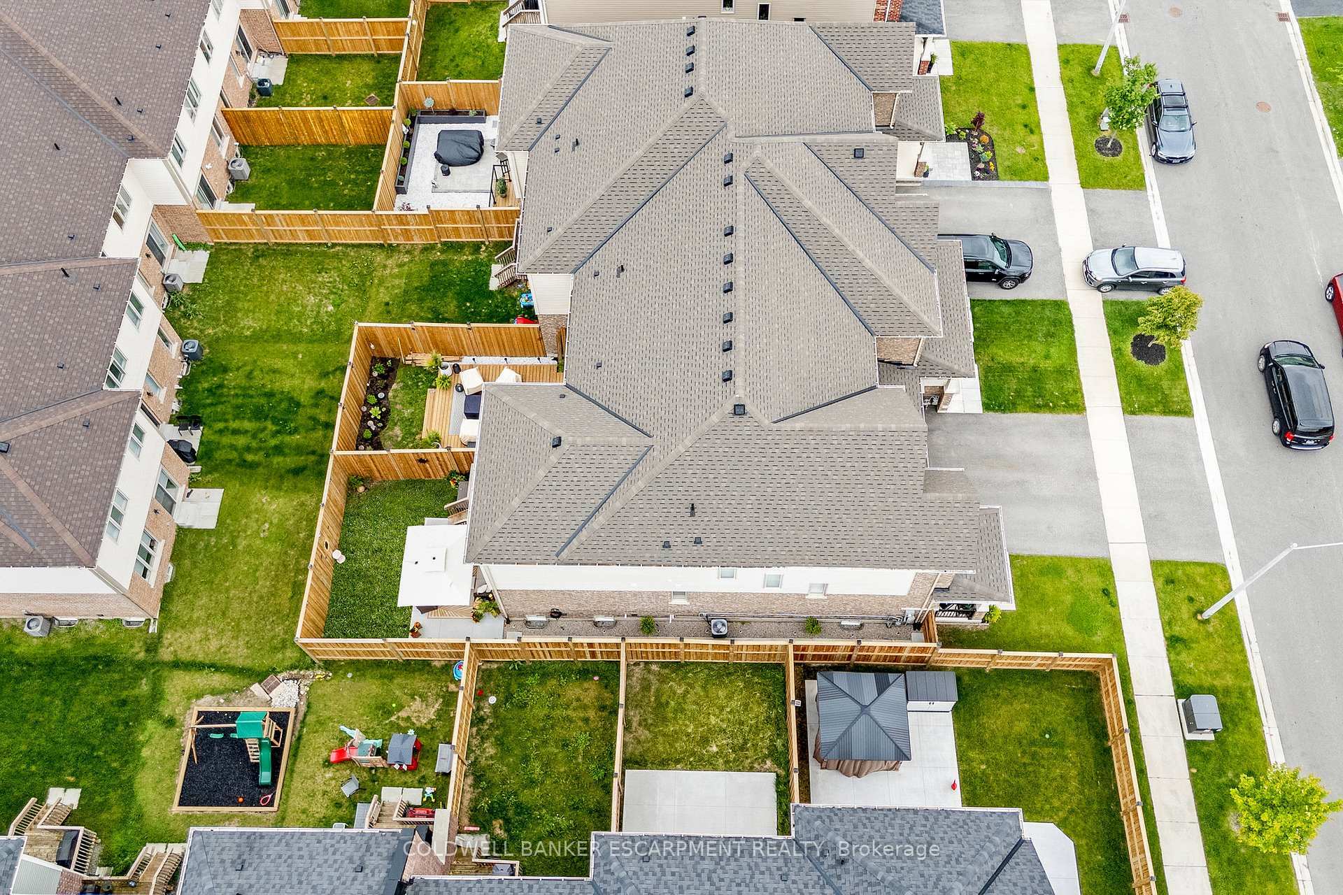 Property Photo: 107 Taylor Avenue ON N0B 2K0