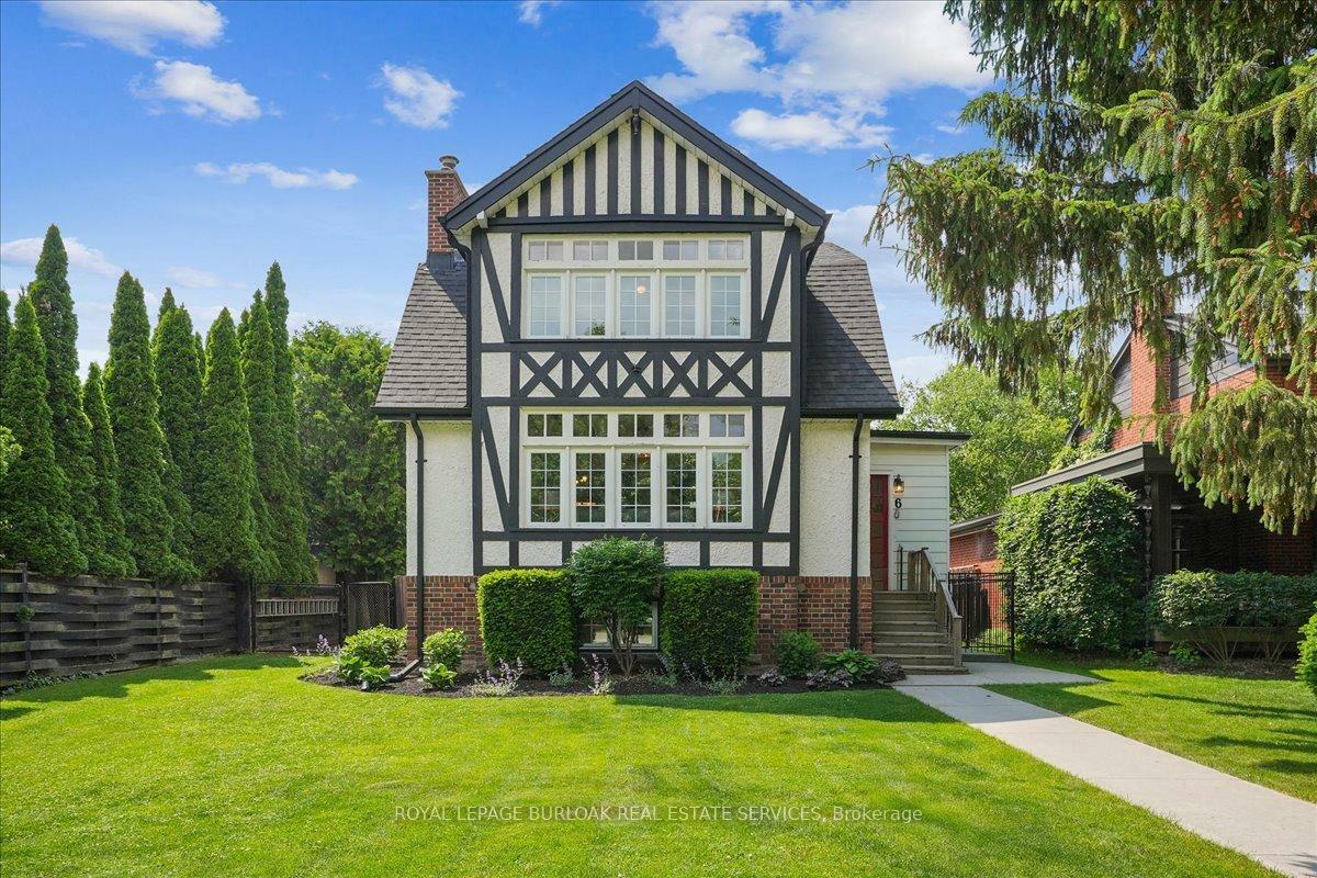 Property Photo: 6 Parkview Row ON L9H 2R9