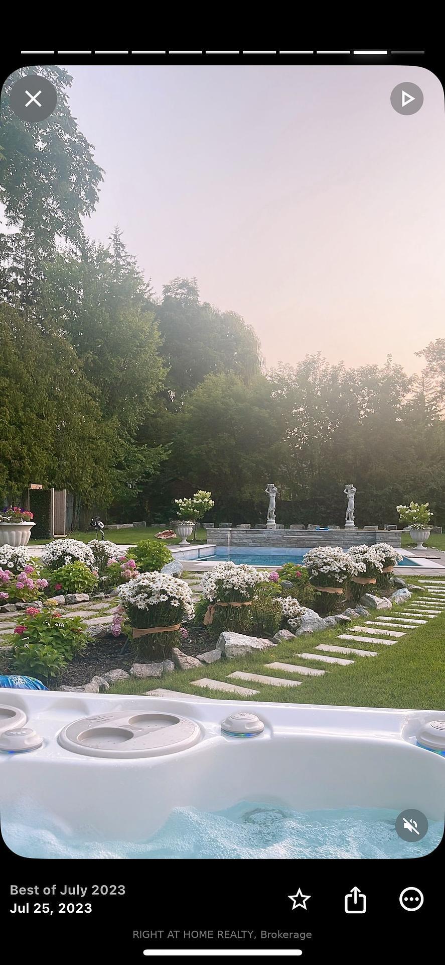 Property Photo: 10 Yongeview Avenue ON L4C 7A4
