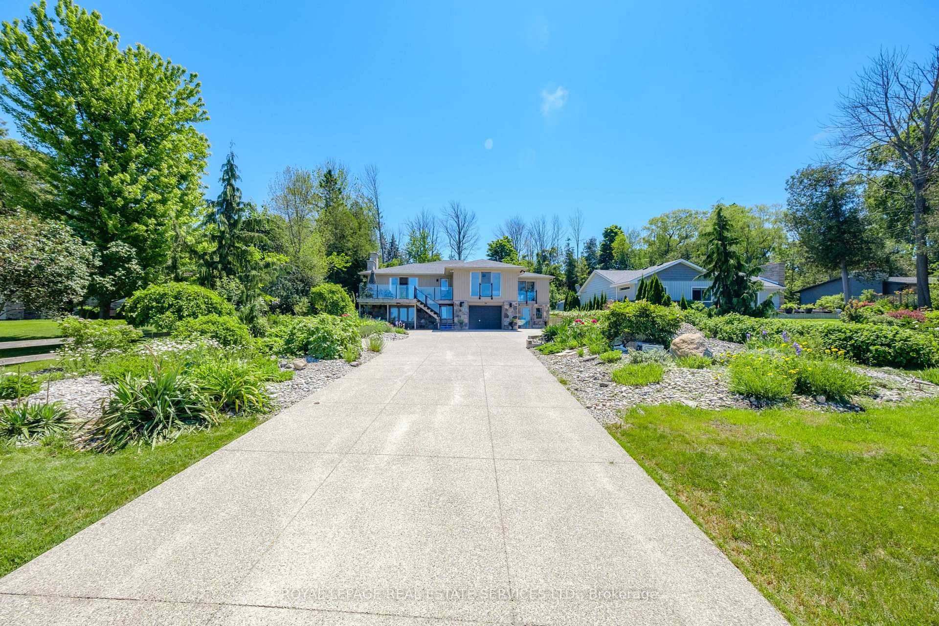 39 Goderich Street  Kincardine ON N2Z 2L2 photo