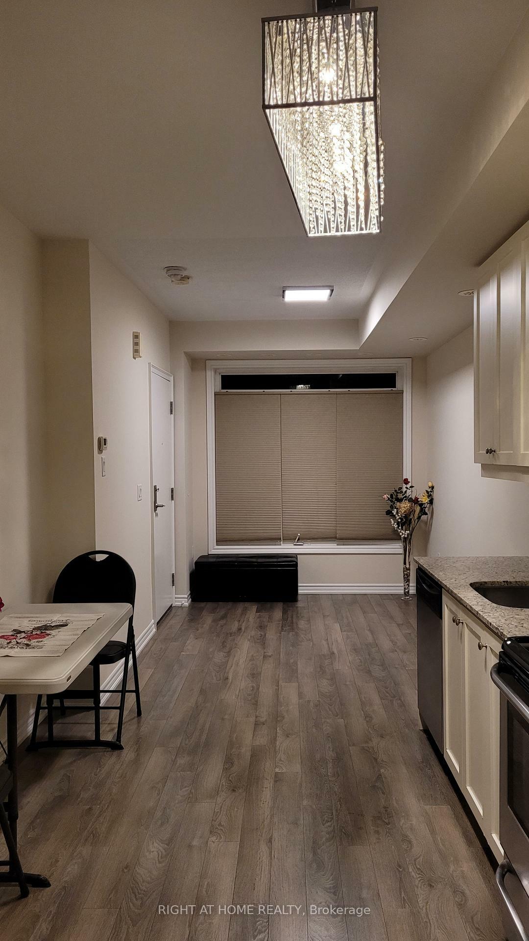 380 Hopewell Avenue 229  Toronto ON M6E 2S2 photo