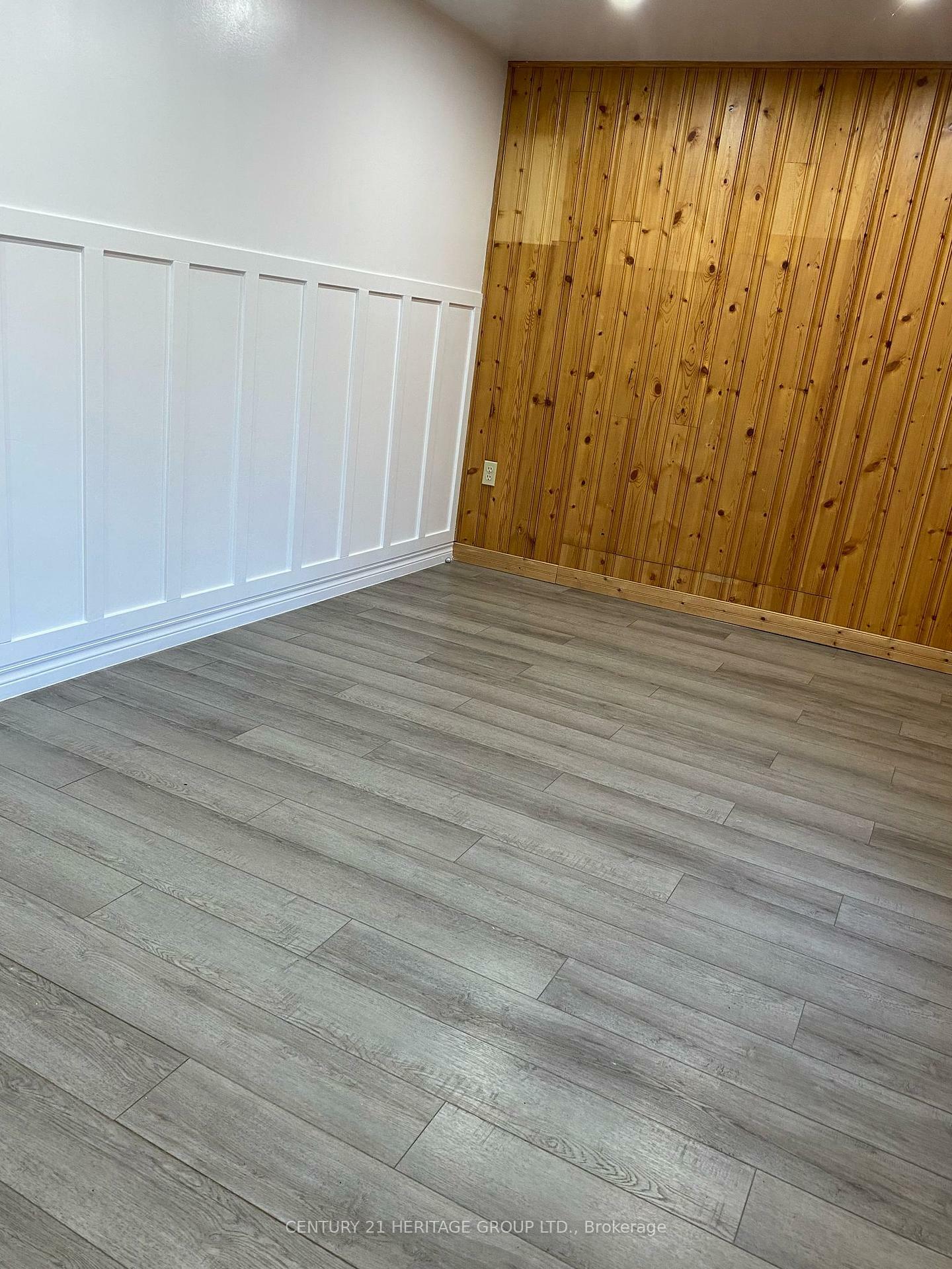 Property Photo:  477 Cobblehill Drive Bsmt  ON L1K 1Y6 