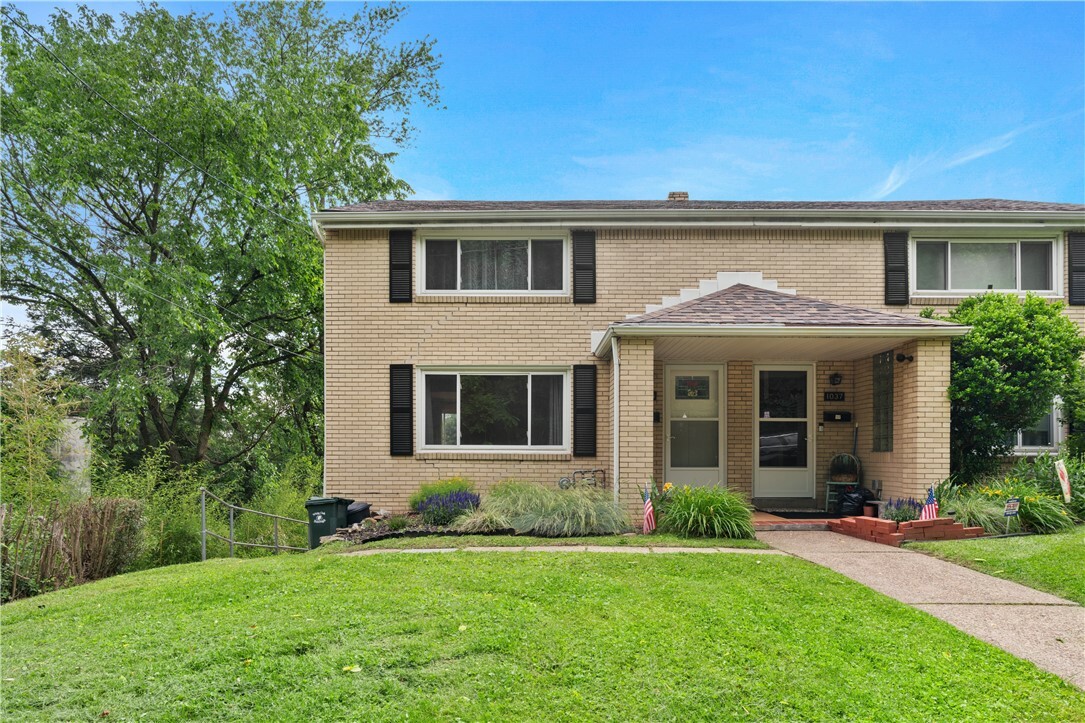 Property Photo: 1035 Amherst St PA 15131