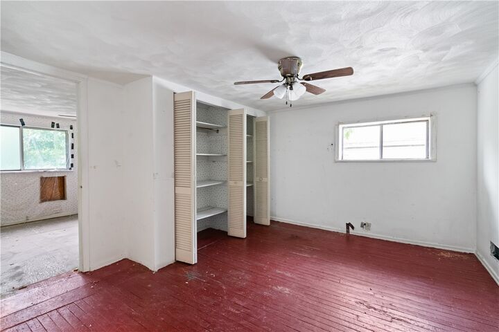 Property Photo: 3246 Chartiers Ave PA 15204