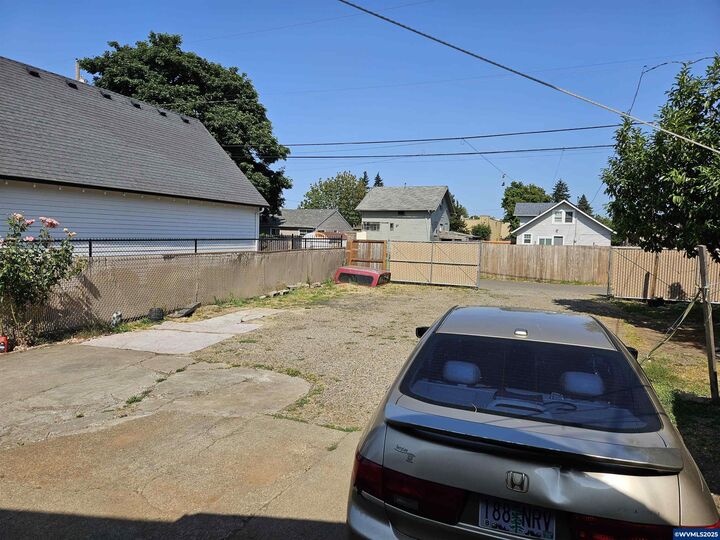 Property Photo:  2278 Liberty St NE  OR 97301 