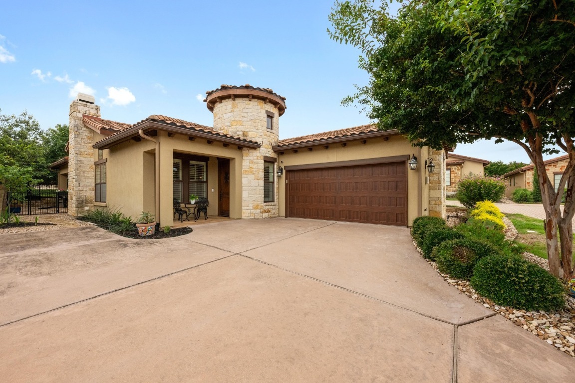 Property Photo: 223 Delfino Circle TX 78734
