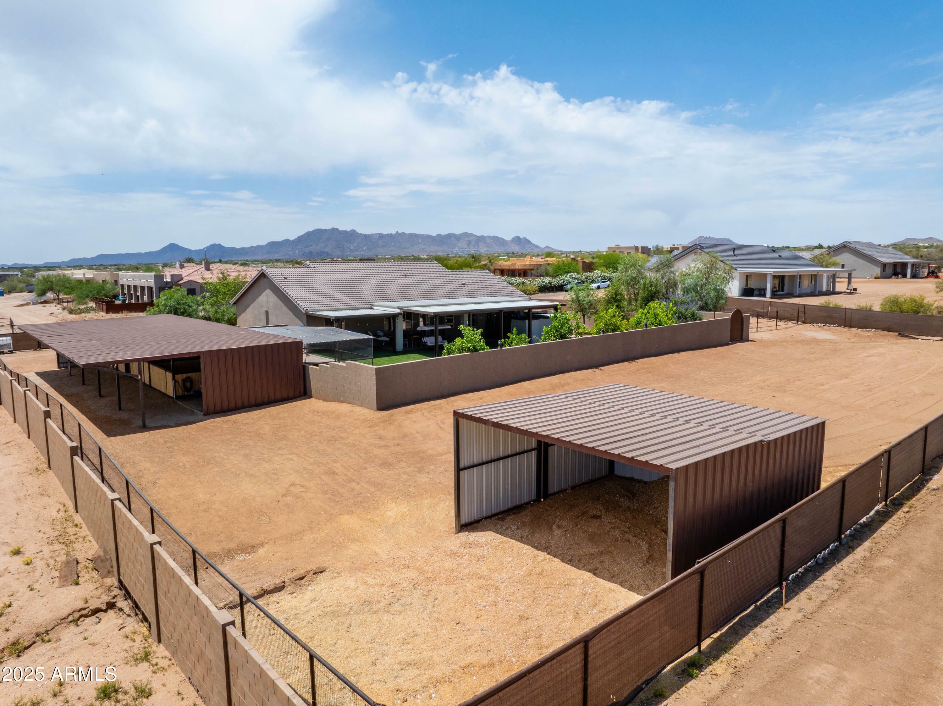 Property Photo: 15438 E Milton Drive AZ 85262