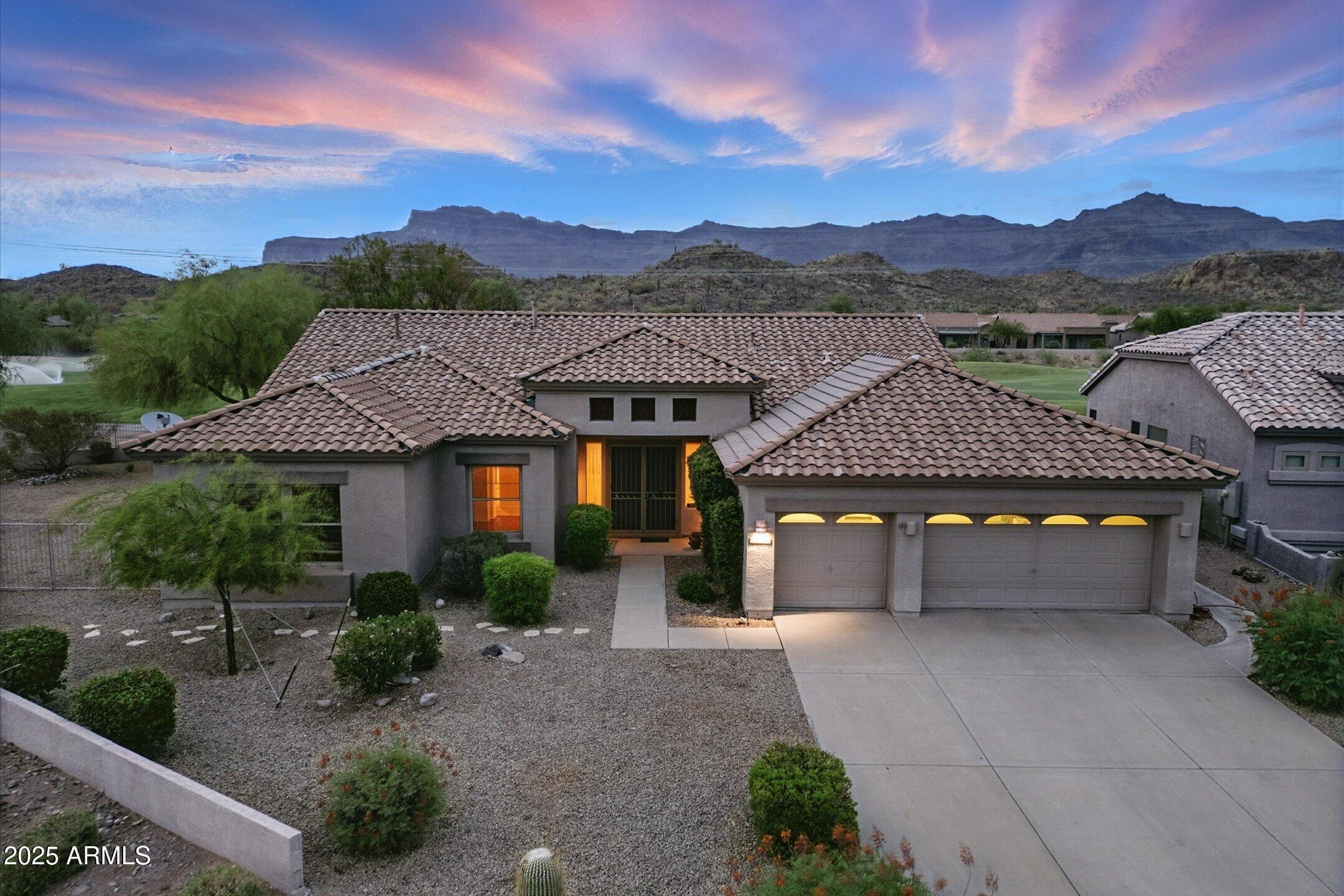 6986 E Desert Spoon Lane  Gold Canyon AZ 85118 photo