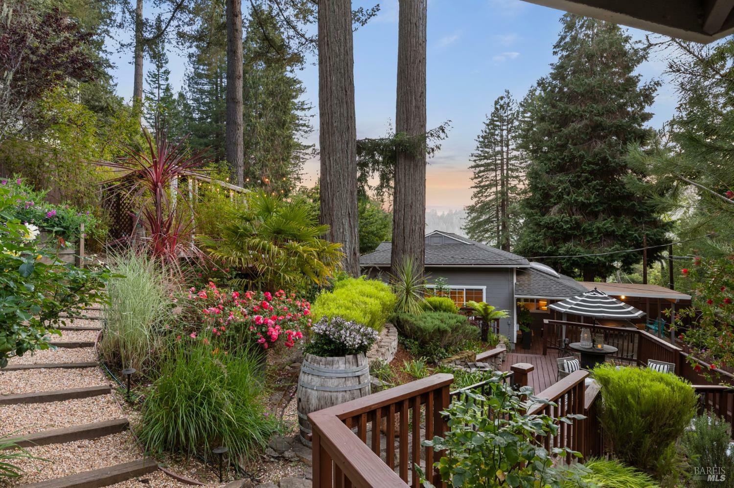14212 Woodland Drive  Guerneville CA 95446 photo