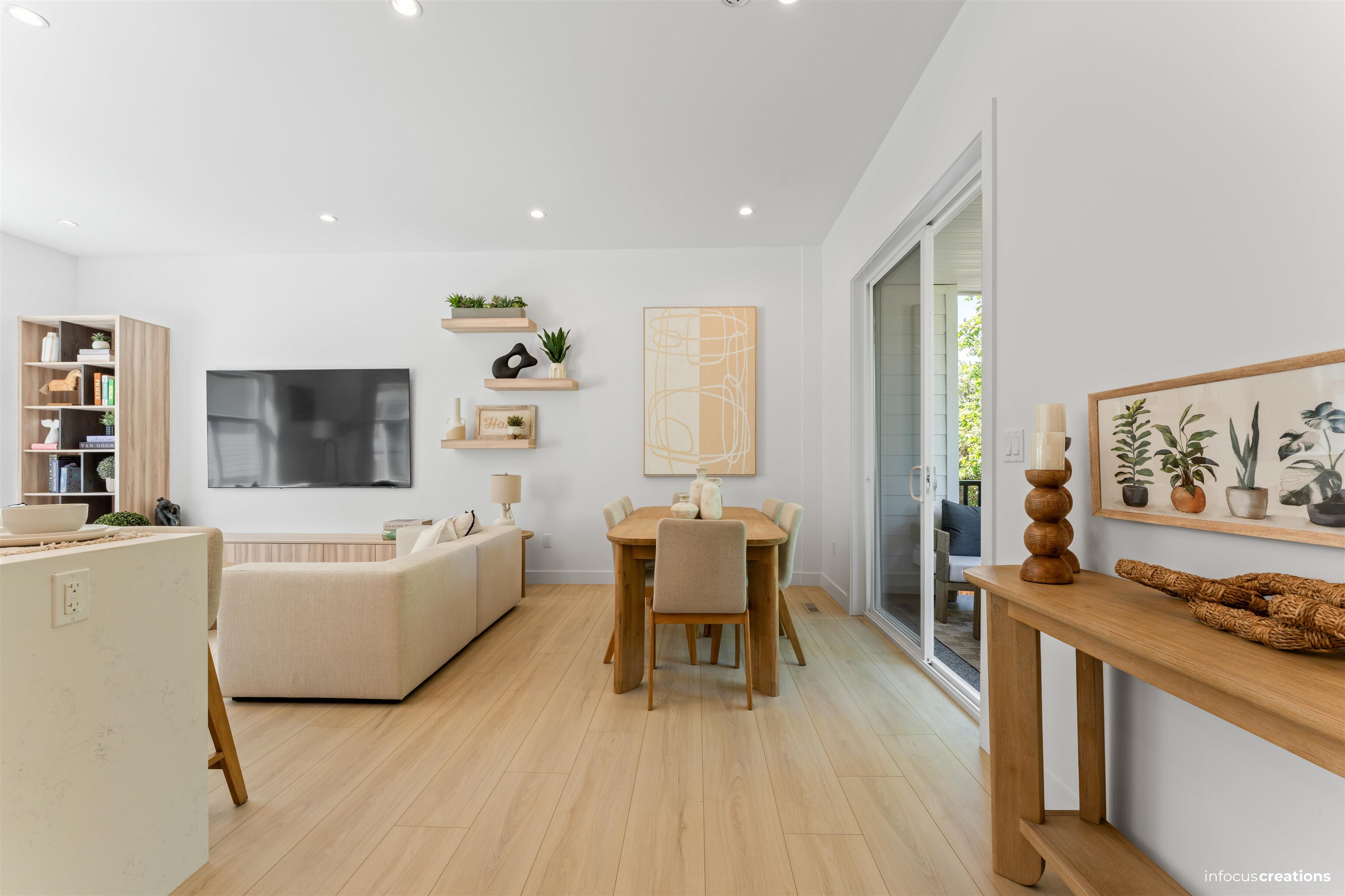 Property Photo: 8924 Cedar Street 4 BC V4S 1A3